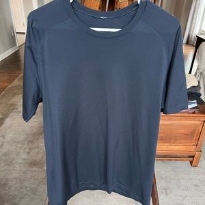 Lululemon t-shirt! Size Large!